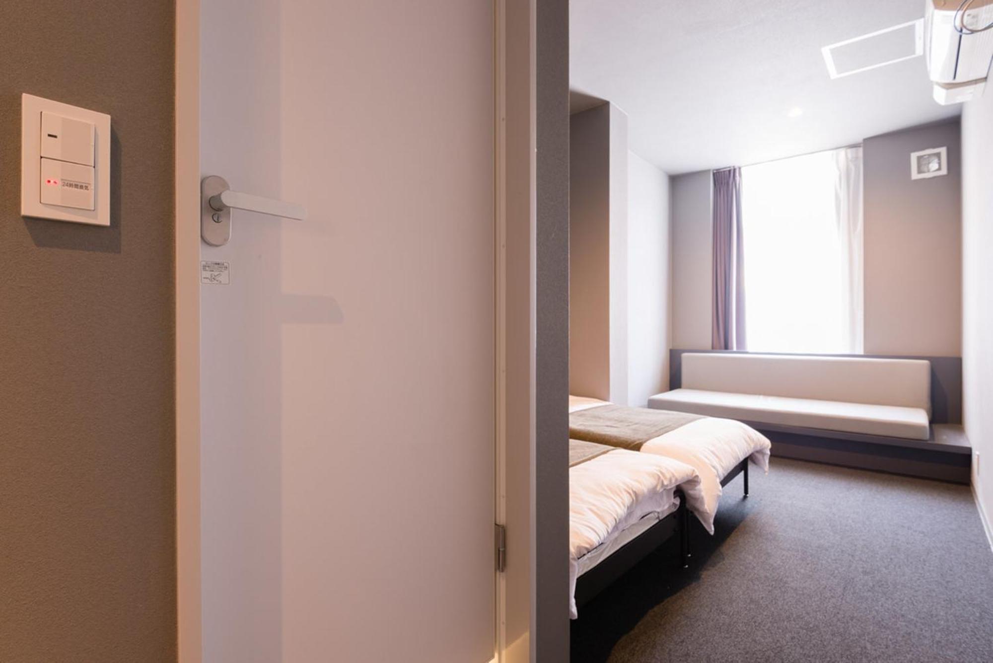 Bon Hostel Osaka Bagian luar foto